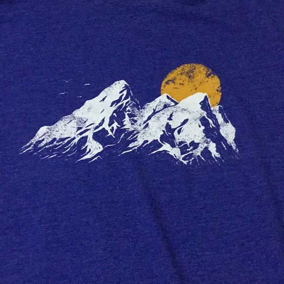 J Crew Mountain Peak Sun Reimagined Tshirt size XXL - Picture 5 of 8